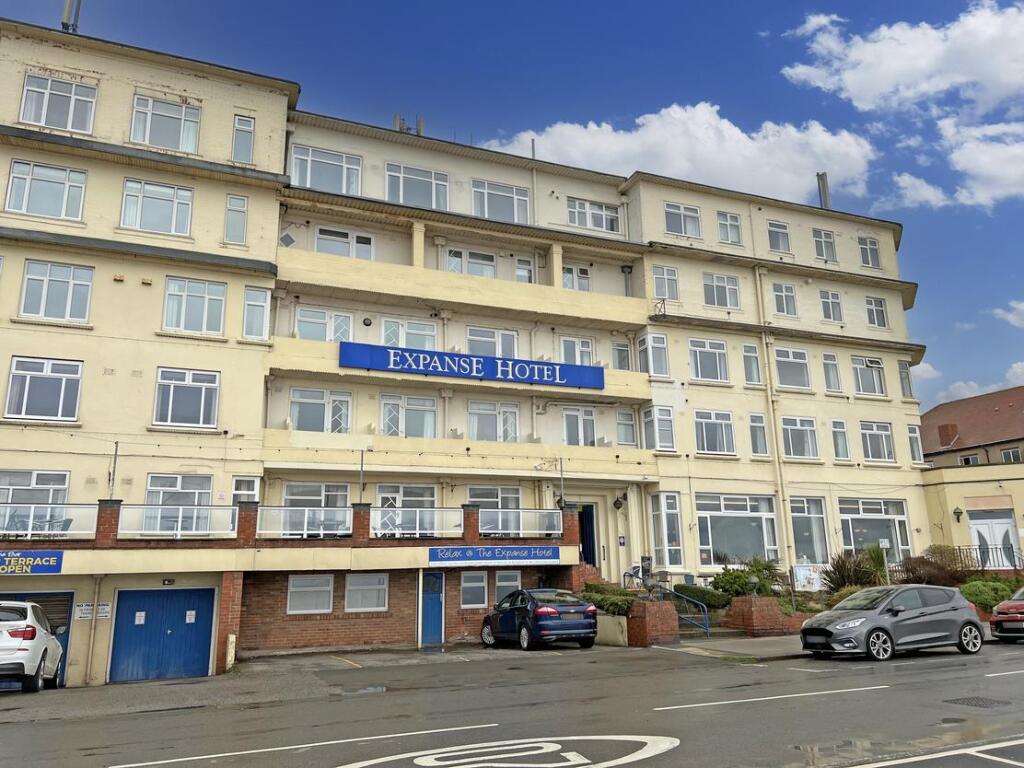 The Expanse, Bridlington